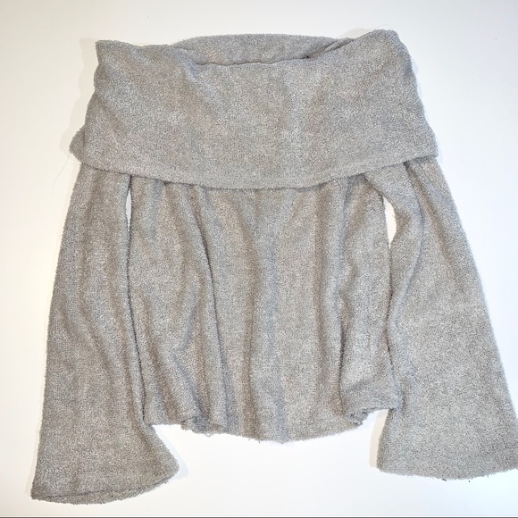 Sweaters - Off the Shoulder Ling Sleeve Sweater Gray